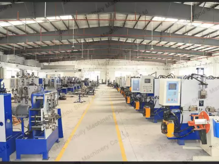 Fábrica de máquinas de cabides revestidas de PVC